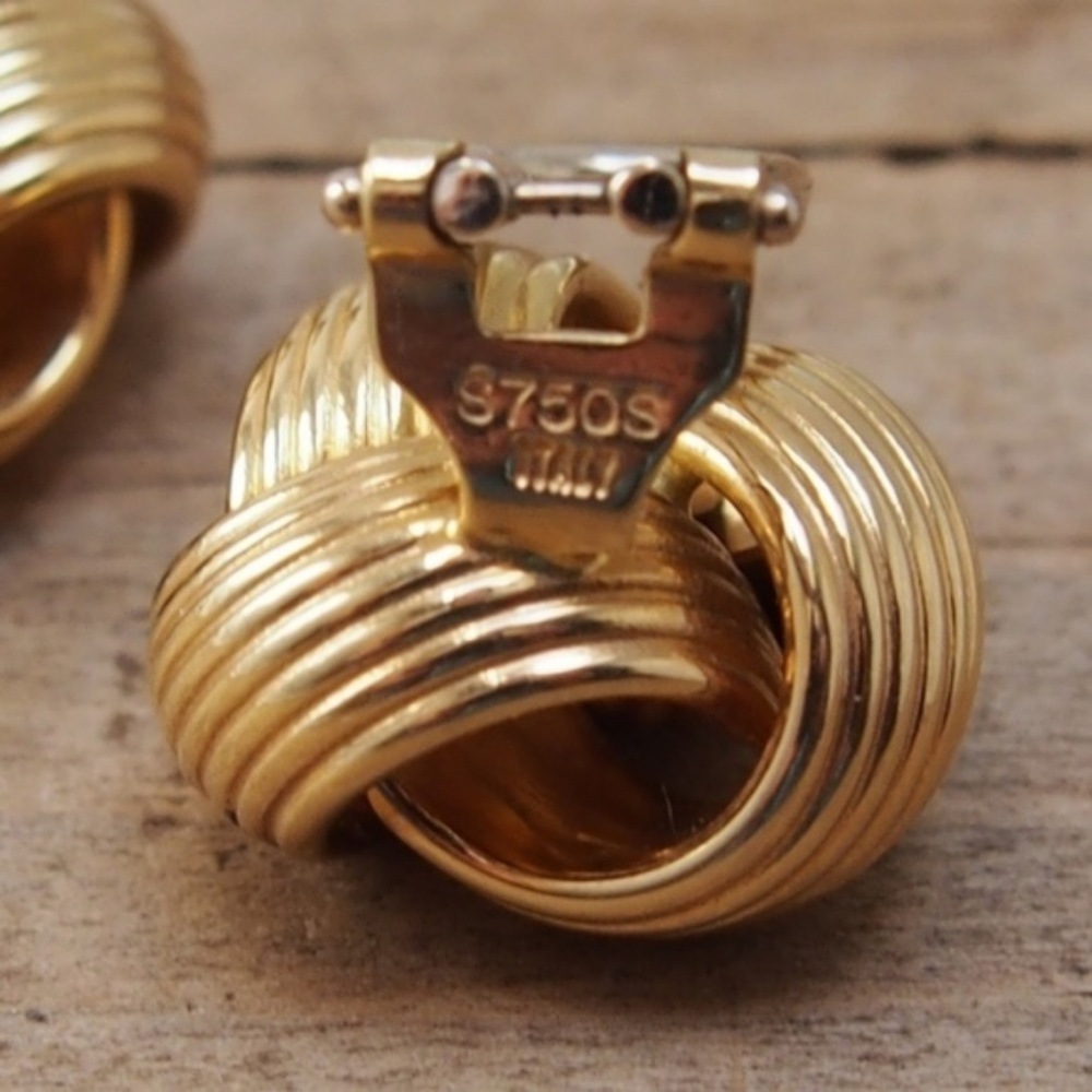🌟HP🌟Italian 750/18k Gold Love Knot Earrings 8 gm - Picture 5 of 5